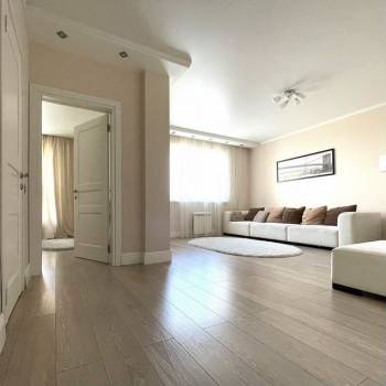 Сдается 2-х комнатная квартира, 70 м²