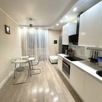 Сдается 2-х комнатная квартира, 70 м²