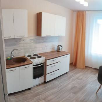 Сдается 2-х комнатная квартира, 57 м²