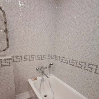 Сдается Многокомнатная квартира, 90 м²