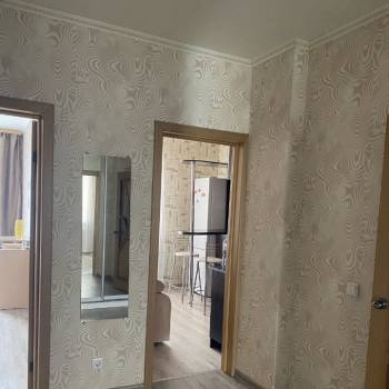 Продается 1-комнатная квартира, 38 м²