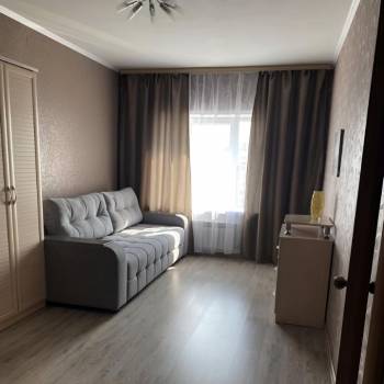 Продается 1-комнатная квартира, 38 м²
