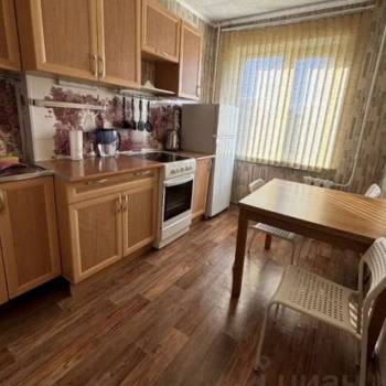 Сдается Многокомнатная квартира, 62 м²