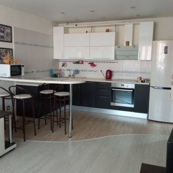 Сдается 2-х комнатная квартира, 62 м²