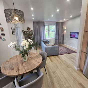 Сдается Многокомнатная квартира, 80 м²