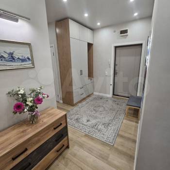 Сдается Многокомнатная квартира, 80 м²