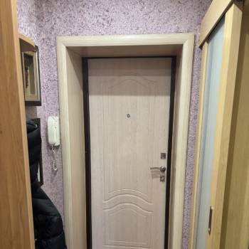 Продается 1-комнатная квартира, 32 м²