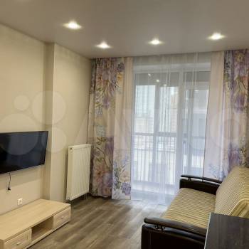 Сдается 1-комнатная квартира, 47 м²