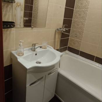 Сдается 2-х комнатная квартира, 42 м²