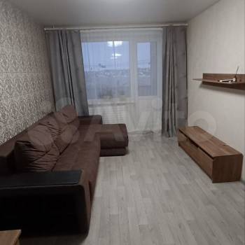 Сдается 2-х комнатная квартира, 42 м²