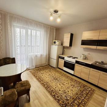 Сдается 1-комнатная квартира, 39 м²