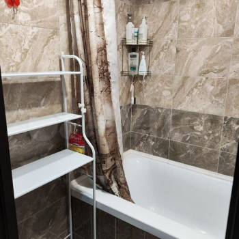 Сдается Многокомнатная квартира, 60 м²