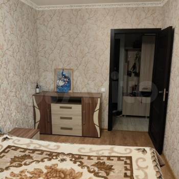 Сдается Многокомнатная квартира, 60 м²