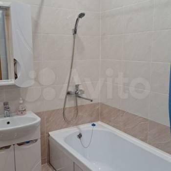 Сдается 1-комнатная квартира, 27,4 м²