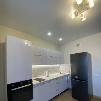 Продается 1-комнатная квартира, 39 м²