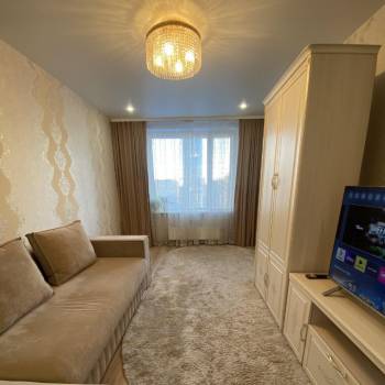 Продается 1-комнатная квартира, 39 м²