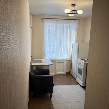 Сдается 1-комнатная квартира, 35 м²