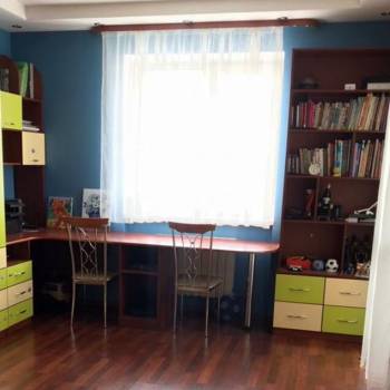 Сдается Многокомнатная квартира, 92 м²