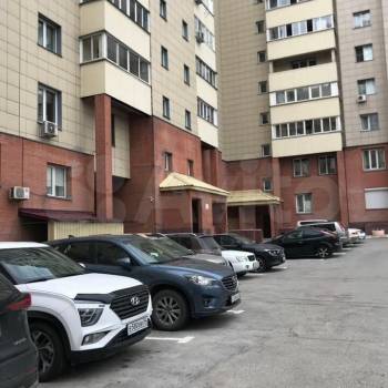 Сдается Многокомнатная квартира, 92 м²