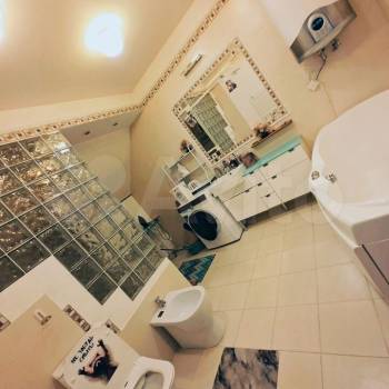 Продается Многокомнатная квартира, 135 м²