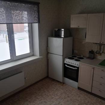 Сдается 1-комнатная квартира, 40 м²