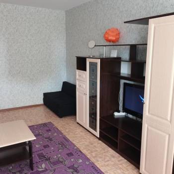 Сдается 1-комнатная квартира, 40 м²