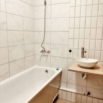 Продается 2-х комнатная квартира, 61 м²