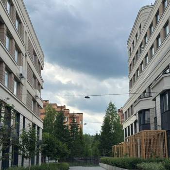 Продается 1-комнатная квартира, 73,2 м²