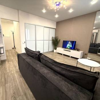 Сдается 1-комнатная квартира, 39 м²