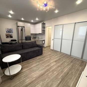 Сдается 1-комнатная квартира, 39 м²