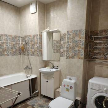 Сдается 1-комнатная квартира, 38 м²