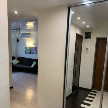 Сдается Многокомнатная квартира, 70 м²