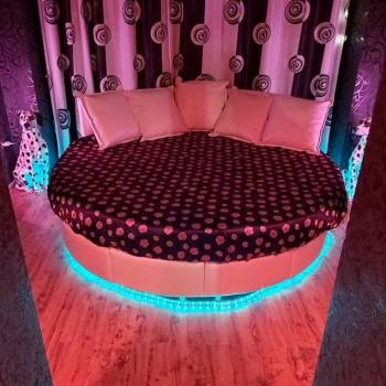 Сдается 1-комнатная квартира, 65 м²