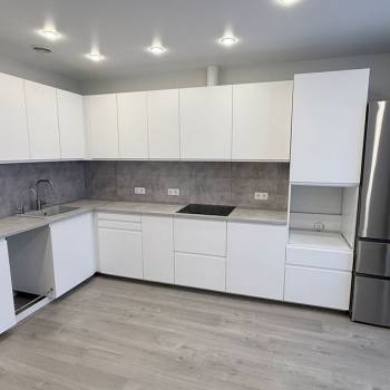 Продается 1-комнатная квартира, 55,8 м²