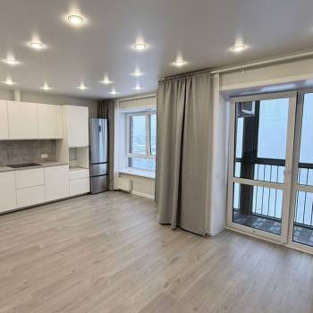 Продается 1-комнатная квартира, 55,8 м²