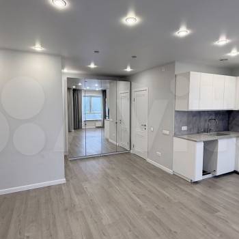 Продается 1-комнатная квартира, 55,8 м²