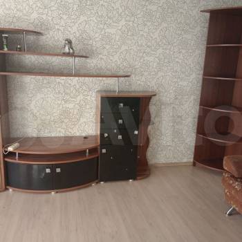 Сдается Многокомнатная квартира, 48 м²