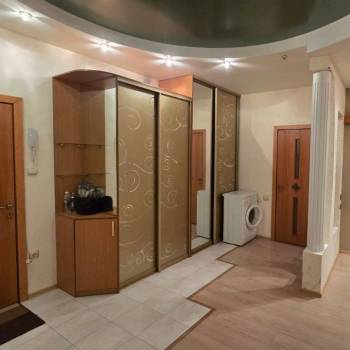 Продается 2-х комнатная квартира, 70,2 м²