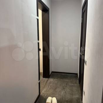 Продается 1-комнатная квартира, 42 м²