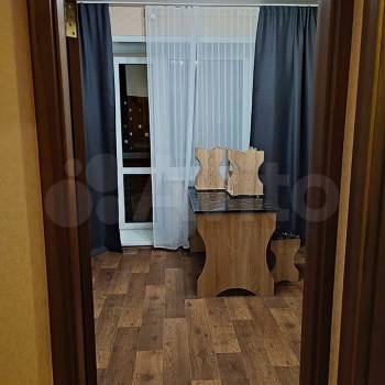 Сдается 1-комнатная квартира, 49 м²