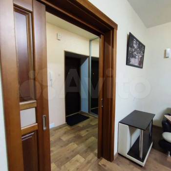 Сдается 1-комнатная квартира, 49 м²