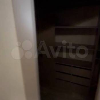 Сдается 1-комнатная квартира, 50 м²