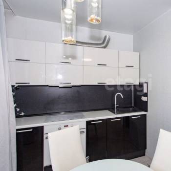 Продается 2-х комнатная квартира, 46 м²