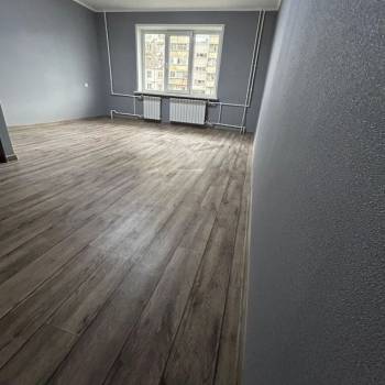 Продается 1-комнатная квартира, 40,6 м²