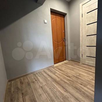 Продается 1-комнатная квартира, 40,6 м²