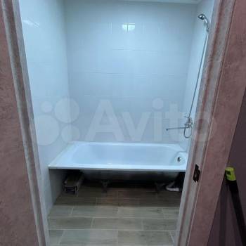 Продается 1-комнатная квартира, 40,6 м²