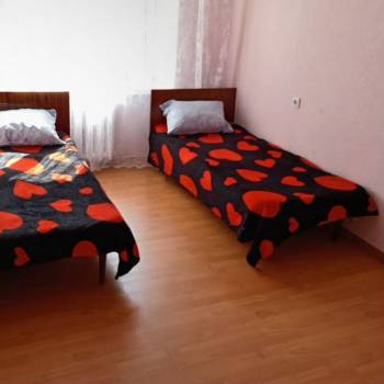 Сдается Многокомнатная квартира, 60 м²