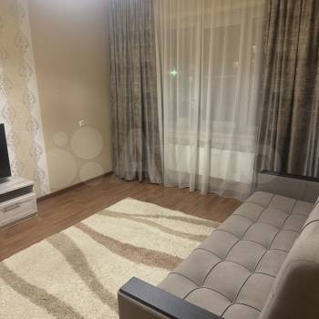 Сдается 1-комнатная квартира, 37 м²