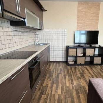 Сдается Многокомнатная квартира, 67 м²
