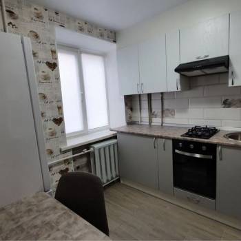Продается 1-комнатная квартира, 30 м²